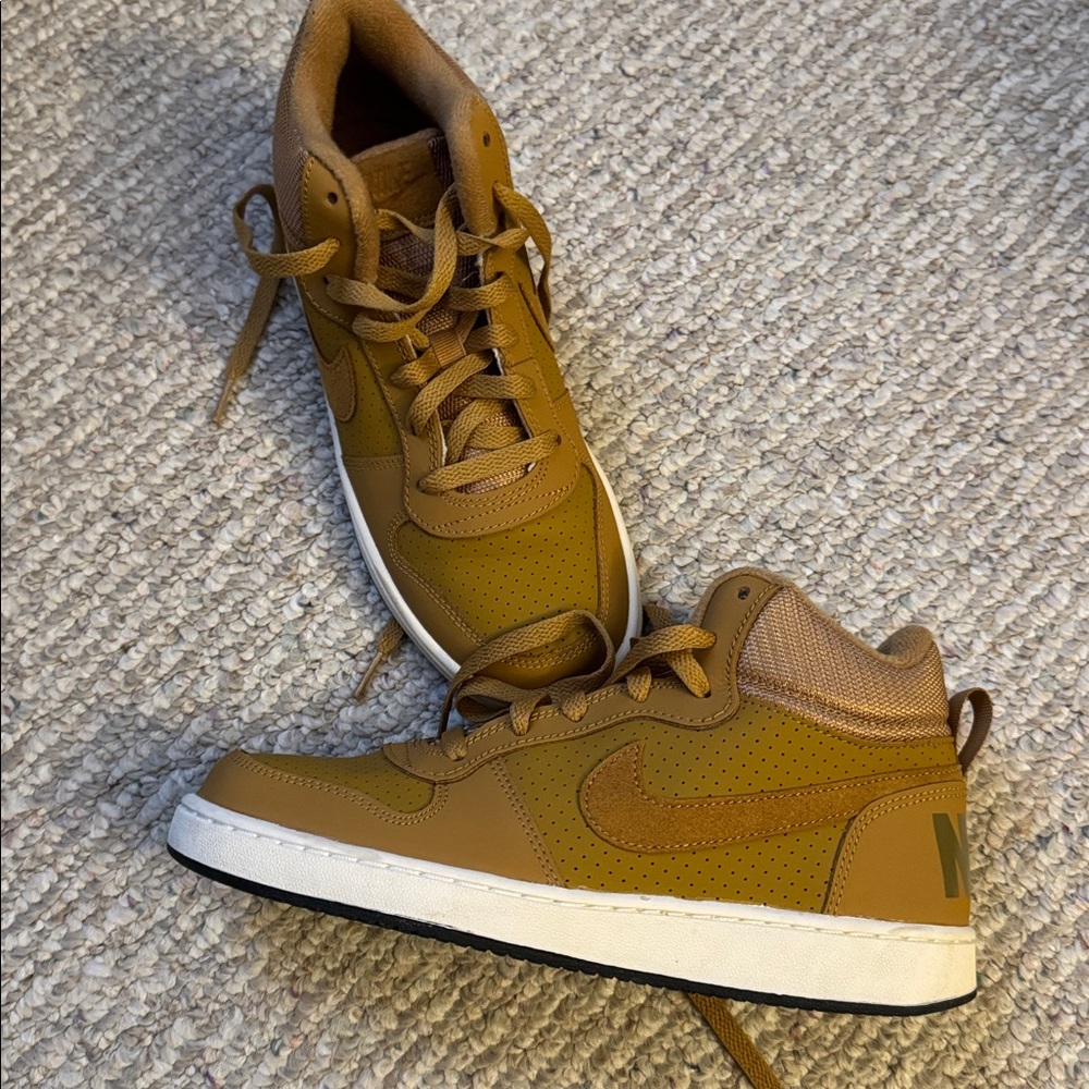 Nike High-Top Sneakers in Brown and Tan